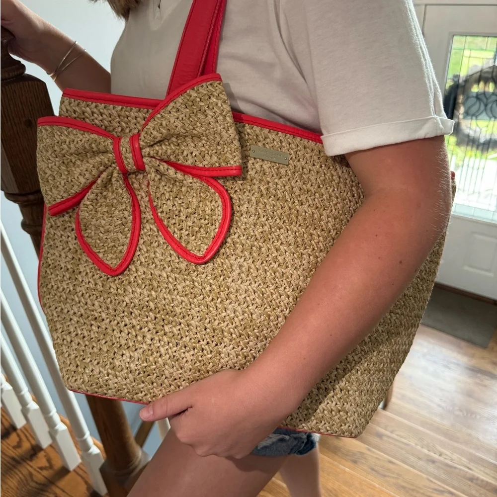 Kate Spade Tan Straw Tote with Red Orange Trim - Picture 2 of 9